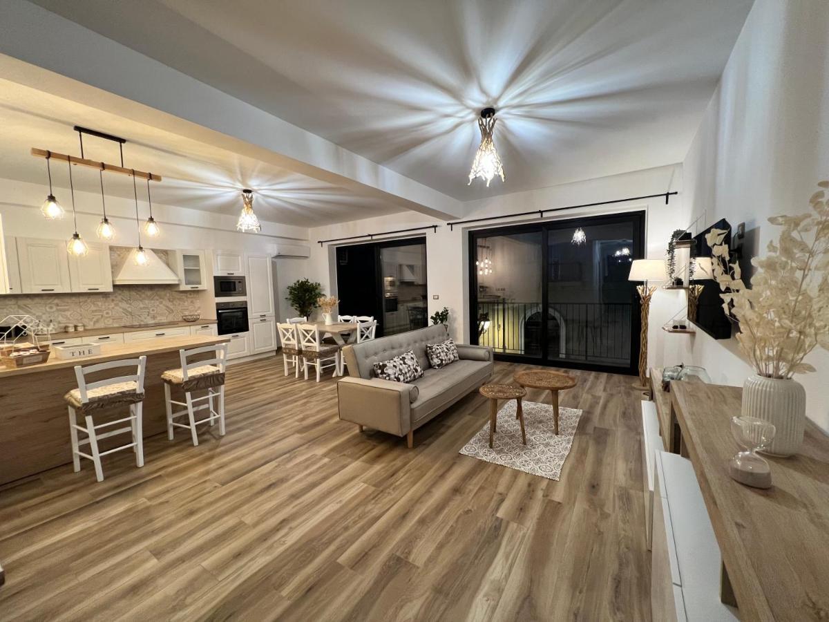 Apartament Al Vicolo Stretto Brancaleone Marina Zewnętrze zdjęcie