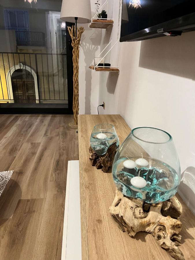 Apartament Al Vicolo Stretto Brancaleone Marina Zewnętrze zdjęcie