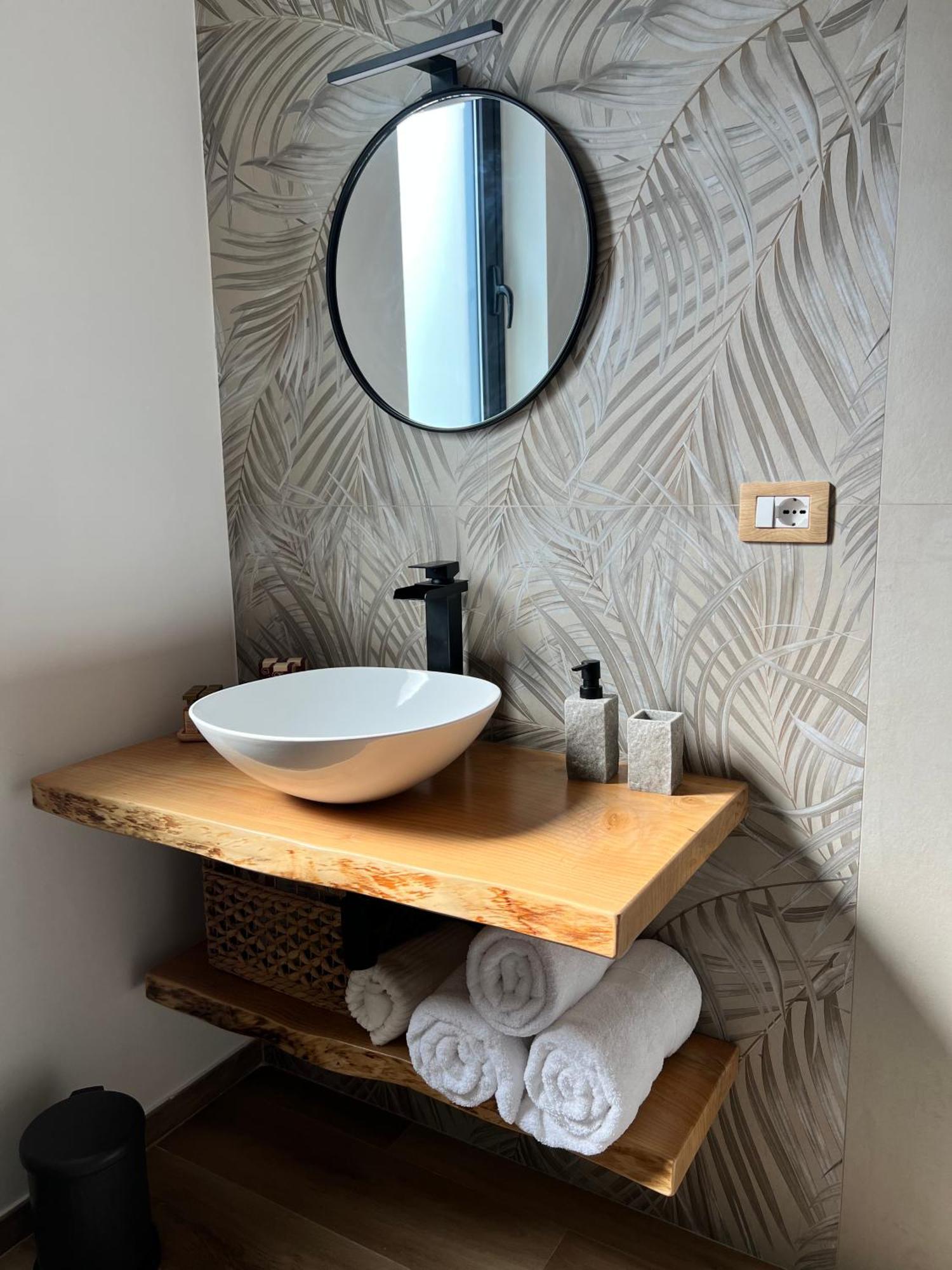 Apartament Al Vicolo Stretto Brancaleone Marina Zewnętrze zdjęcie